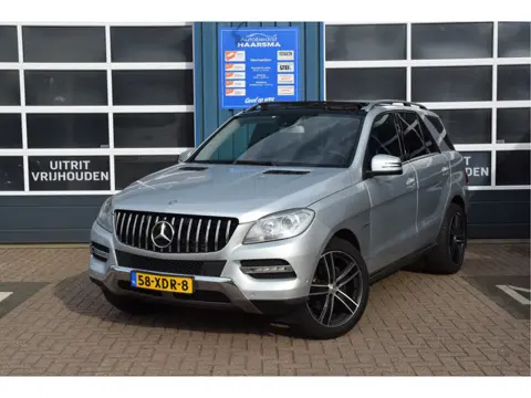 Mercedes-Benz M-Klasse 350 BlueTEC Panoramadak Trekhaak