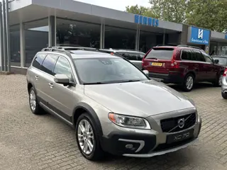 Volvo XC70 3.0 T6 Summum Md 14 Schuifdak ACC Keyless Premium Sound On call