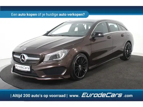 Mercedes-Benz CLA-Klasse Shooting Brake 180 AMG-Line *2x AMG*Panoramadak*