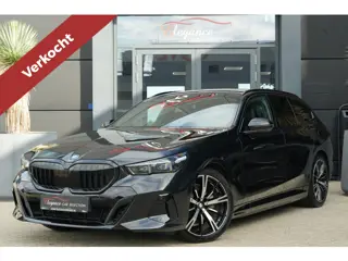 BMW 5 Serie Touring 530e M Sport | 300PK | Pano | HarmanKardon | 360° | HUD | BMW 530e Touring M Spo