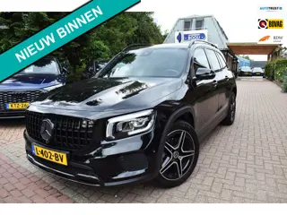 Mercedes-Benz GLB 200 Premium Plus 7p. AUTOM/CRUISE/NAVI/AIRCO-ECC/CARPLAY/TREKH/CAMERA/BLUETOOTH/PD