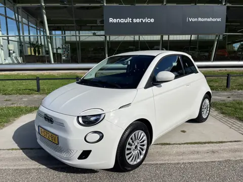 Fiat 500 Action 24 kWh / Bluetooth / Airco / (bj 2022)