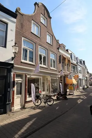Woning aan de Slijkstraat te Weesp