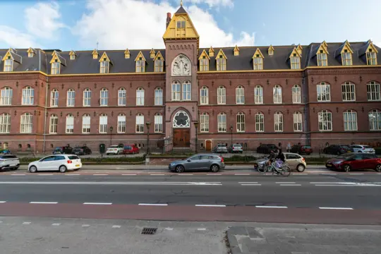 Woning aan de Bredaseweg te Tilburg