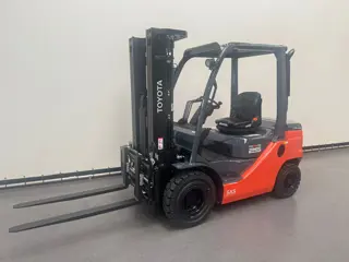 Toyota 52-8 FDF 25 (bj 2026, automaat)