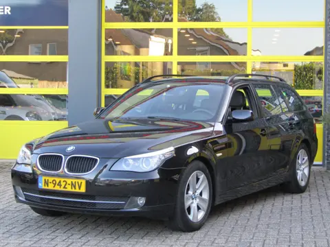 BMW 5-serie Touring 520i (Youngtimer)