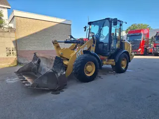 Caterpillar 906M 906M (bj 2022)