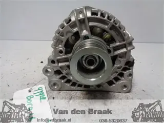 Volkswagen Bora 1.6 16V 1998-2005 Dynamo