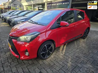 Toyota Yaris 1.3 VVT-i Dynamic | 1E EIGENAAR | 3/6 OF 12MND GARANTIE | AIRCO | LMV | CAMERA | NAVI |