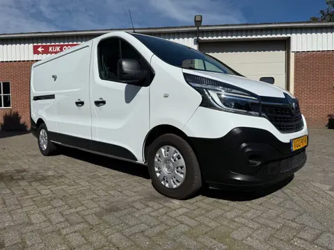 Renault Trafic 2.0 dCi 145PK T29 L2 navi airco cruise automaat euro 6