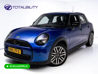 MINI 5-deurs 1.5 Cooper C Black 5 drs. | Stoel- & Stuurverw. | Leer | Cruise | Camera | Navigatie | 