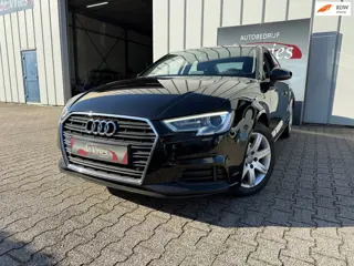 Audi A3 Limousine 35 TFSI Automaat 150PK / Navi / Camera / Stoelverw. / PDC V&A / LMV