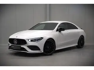 Mercedes-Benz CLA-Klasse 180 Premium Plus | Stoelverwarming | Parkeersensoren | Navigatie | Ambiance