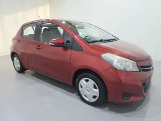 Toyota Yaris 1.0 VVT-i Aspiration 5Drs AC Trekhaak