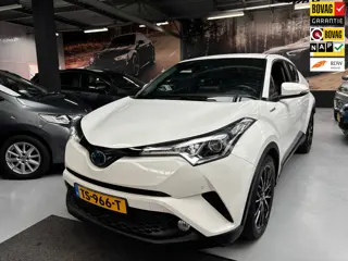Toyota C-HR 1.8 Hybrid Executive / Camera / Stoelverwarming