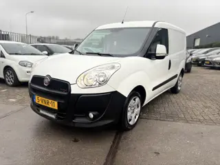 Fiat Doblò Cargo 1.3 MultiJet HANDEL OF EXPORT (bj 2011)