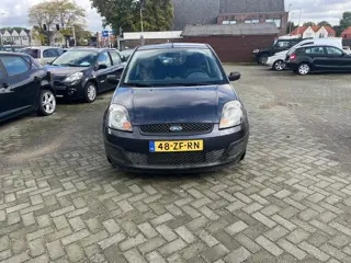 Ford Fiesta 1.3-8V Cool & Sound airco cv elec ramen fotos volgen