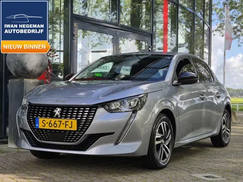 Peugeot 208 1.2 PureTech Allure Pack AUTOMAAT | Climate Control | Cruise Control | Navigatie | Licht