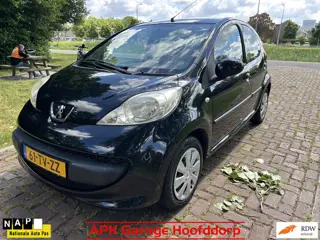 Peugeot 107 1.0-12V XS Airco/5-deurs