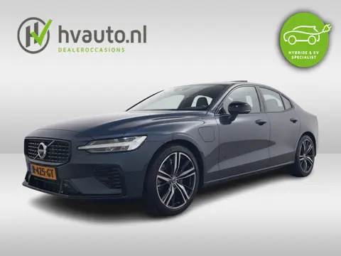 Volvo S60 2.0 RECHARGE T6 350PK AWD R-DESIGN AUT8 | Panoramadak | Harman Kardon | Park Assist | SOH 