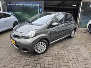 Toyota Aygo 1.0-12V Aspiration Green | 2E EIGENAAR | 3/6 OF 12MND GARANTIE | AIRCO | ELEC RAMEN | LM