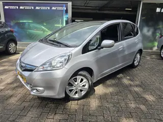 Honda Jazz 1.4 Hybrid Exclusive | AUTOMAAT | 2E EIGENAAR | 3/6 OF 12MND GARANTIE | STOELVERWARMING |
