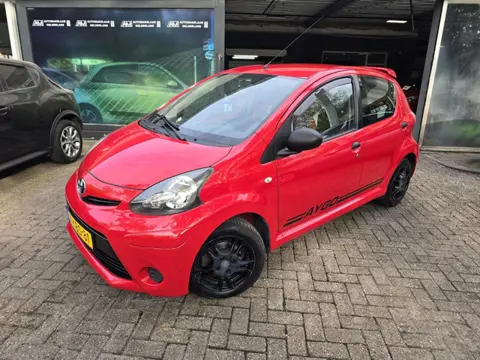 Toyota Aygo 1.0 VVT-i Comfort | 2E EIGENAAR | 12MND GARANTIE | AIRCO | LMV | NW APK |