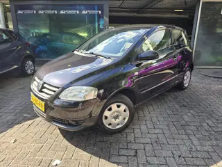 Volkswagen Fox 1.2 Trendline | 1E EIGENAAR | 3/6 OF 12 MND GARANTIE | NW APK | UNIEK LAGE KM STAND |