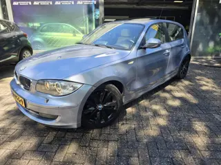 BMW 1-serie 118i | 3/6 OF 12 MND GARANTIE | SCHUIFDAK | LEDER | AIRCO | CRUISE | NAVI |