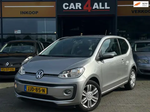 Volkswagen UP! High Up STLVRM/LMVELGEN/CRUISE/CLIMA/PDC/LEDERENSTUUR
