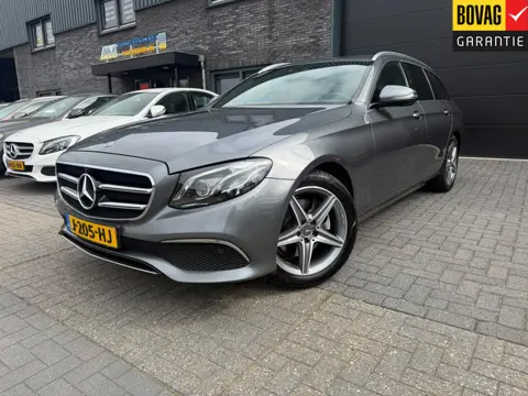 Mercedes-Benz E-klasse Estate 200 Premium 3/6/12 MND GARANTIE  | AUTOMAAT | NIEUWE APK | LEDER | PDC