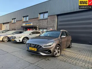 Hyundai i30 Wagon 1.5 T-GDi MHEV Premium | 1E EIGENAAR | 3/6/12MND GARANTIE| LED | CARPLAY | SCHUIFD