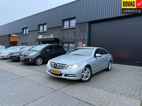 Mercedes-Benz E-klasse Coupé 200 CGI Avantgarde | 2E EIGENAAR | 3/6/12MND GARANTIE | LEDER | NAVI | 