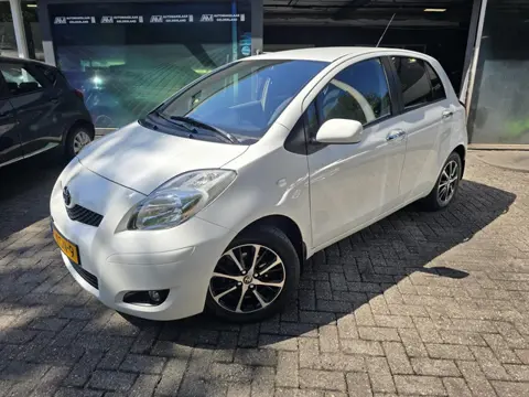 Toyota Yaris 1.3 VVTi Aspiration | AUTOMAAT | 3/6 OF 12MND GARANTIE | ANDROID | AIRCO | LMV |