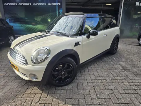 Mini Clubman 1.6 Cooper Business Line | 3/6 OF 12MND GARANTIE | PANO | AIRCO | LMV |