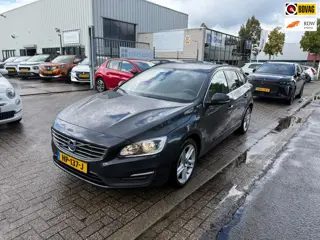 Volvo V60 2.4 D6 Twin Engine Momentum, Navi, Automaat, Dealer auto, Trekhaak