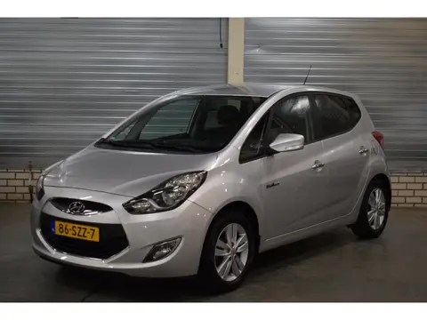 Hyundai Ix20 1.6i i-Vision + Climate Control|Parkeersensoren|Cruise Control|Trekhaak|
