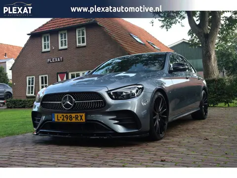 Mercedes-Benz E-klasse 200 Business Solution AMG Aut. | 63-AMG Uitgevoerd | 20 Inch Vossen | Full Le