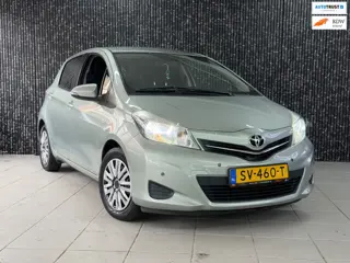Toyota Yaris 1.3 VVT-i Dynamic Automaat | Airco | camera