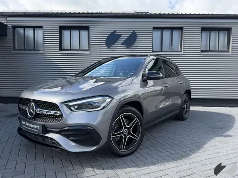 Mercedes-Benz GLA-klasse 250 e AMG |Pano|ACC|Trekhaak|Memory|