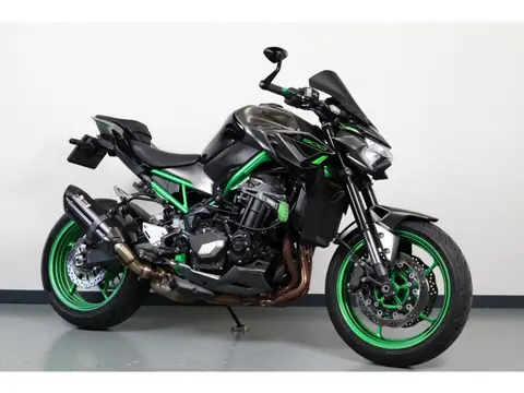 Kawasaki Z900 (bj 2024)