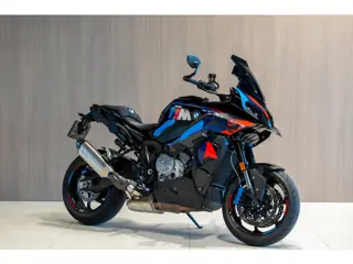 BMW M 1000 XR M Competition Carbon Akrapovic M GPS Laptimer (2025)