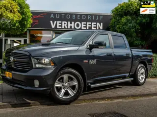 Dodge Ram 1500 5.7 V8 Crew Cab 5'7 - PANORAMDAK - PARK CAMERA - STOEL VERW / VERKOEL - STUUR VERW !