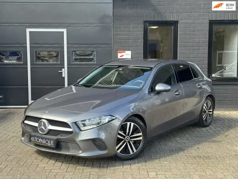 Mercedes-Benz A-klasse 180 Premium Plus - Automaat - Onderhoud aanwezig