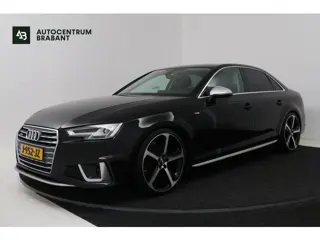 Audi A4 Limousine 35 TFSI Sport S line black edition (DIGITALE COCKPIT, CAMERA, STOELVERWARMING/VERK