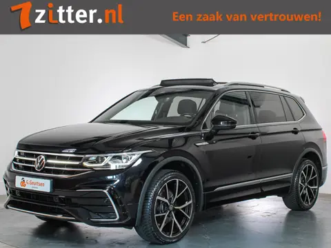 Volkswagen Tiguan Allspace 1.5 TSI R-Line Business+ 7-Persoons Panoramadak, IQ Light, ACC, Harman/Ka