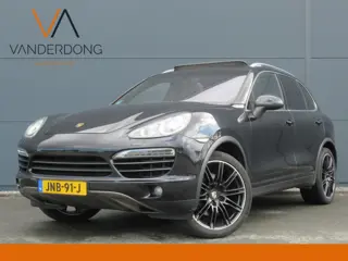 Porsche Cayenne 3.0 D | Panoramadak | Luchtvering | Memory stoelen | Standkachel