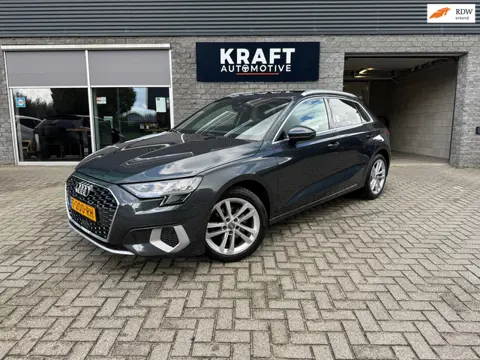 Audi A3 Sportback 35 TFSI Business edition | Ambient | PDC | Apple carplay | Trekhaak | Cruise | Vir