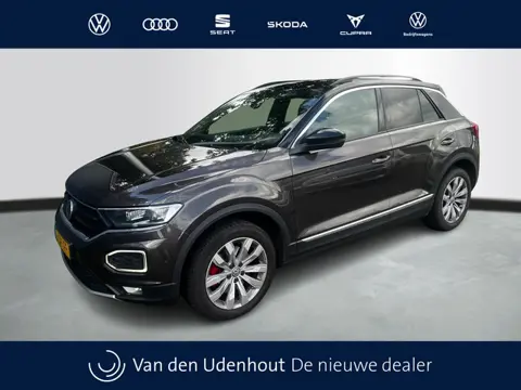 Volkswagen T-Roc 1.5 TSI 150pk Sport Business R Navigatie Trekhaak