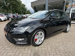 Seat Leon ST 1.4 EcoTSI FR Connect, Navi, Carplay, Panoramadak, etc.
